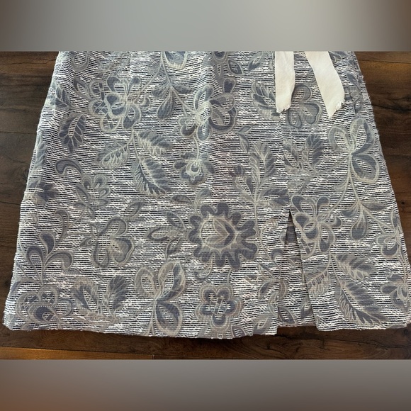 Maeve by Anthropologie Floral Jacquard Mini Skirt – 12 – Metallic Grey – Holiday - Picture 6 of 10